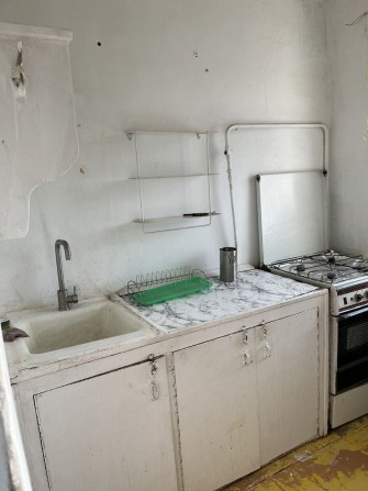 ‼️1-к квартира в самом Центре ‼️— отличный вариант под ремонт! - фото 1