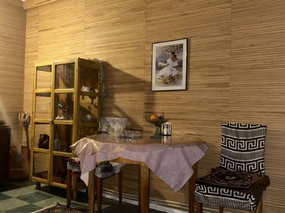 Продается  2 комнатная  квартира на Алтайской. Кам'янське