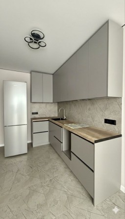 Квартира-студія з НОВИМ ремонтом! Без комісіі! - фото 1