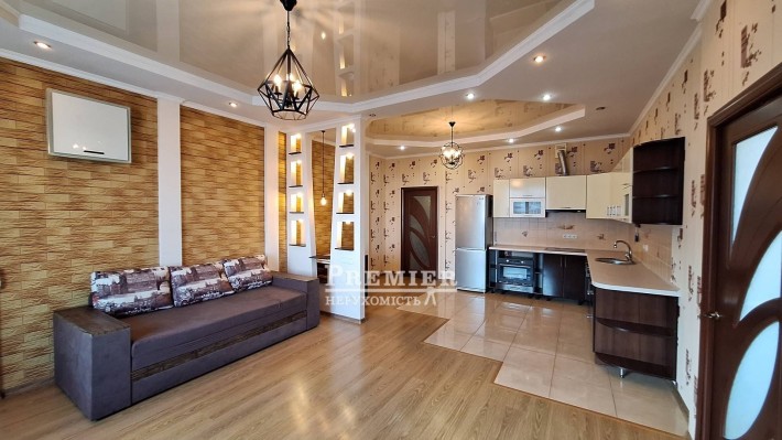 Продам однокомнатную квартиру в Черноморске - фото 1