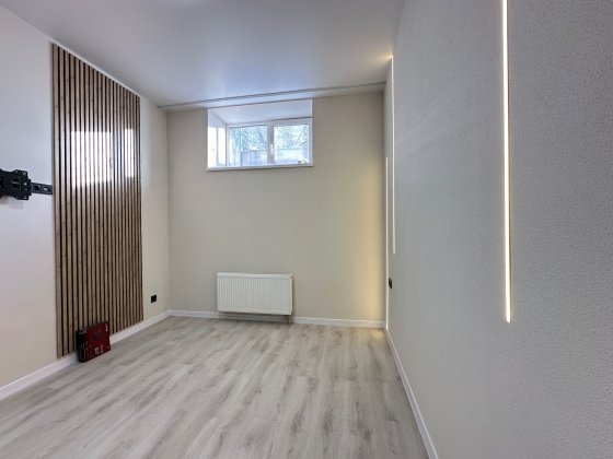 Однокімнатна квартира з ремонтом  за 31500$ Гостомель