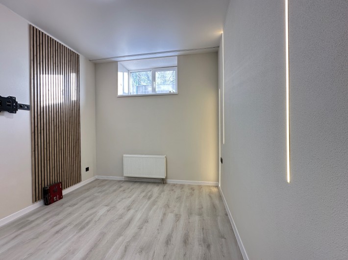 Однокімнатна квартира з ремонтом  за 31500$ - фото 1