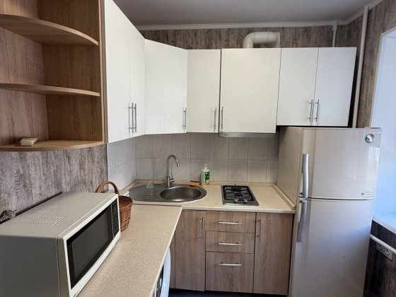 2к.кв заходи и живи на удобном 3 этаже Черноморск