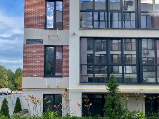 Продаж 1к квартири з початковим ремонтом та терасою Оформлення 2% Гостомель