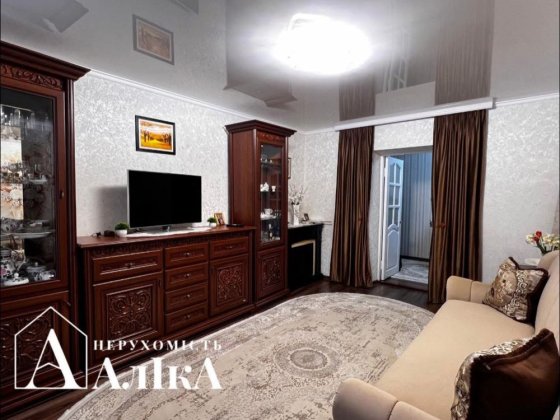 Продам 3-кімнатну квартиру з новим ремонтом! ВСЕ ЗАЛИШАЄТЬСЯ Каменец-Подольский