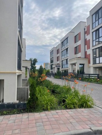 Продам 1к квартиру без ремонту з наповненням та газом - фото 1