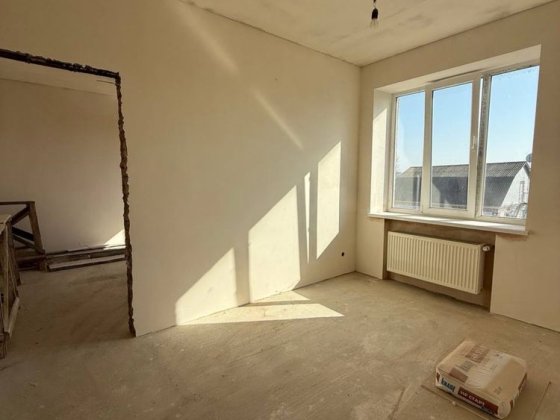 Продам 2-кімнатну квартиру Каменец-Подольский