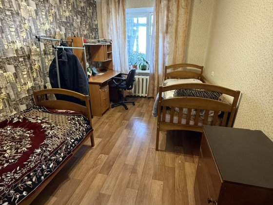 У каждого своя комната,  80м2, сертификат - Да