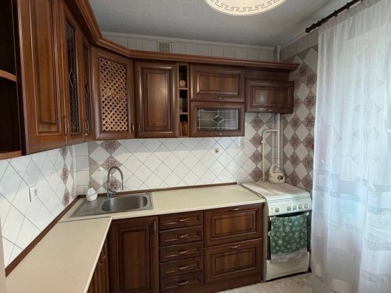 Продам 2 кімнатну квартиру Каменец-Подольский