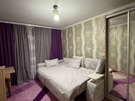 Продам секцію р-н руські фільварки Каменец-Подольский