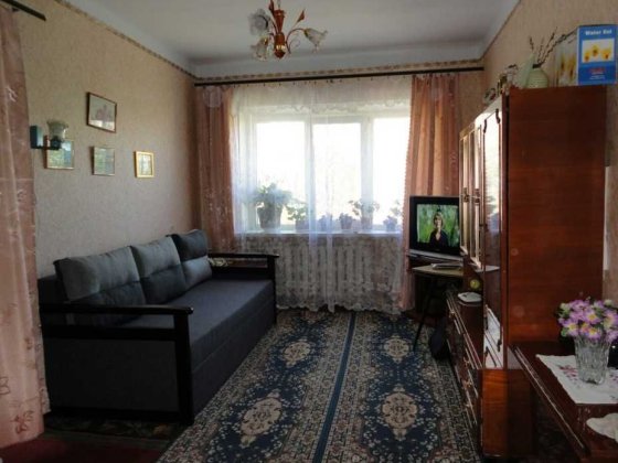 Продаётся 2-комнатная квартира на второй линии . Черноморск