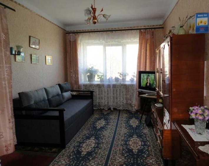 Продаётся 2-комнатная квартира на второй линии . - фото 1