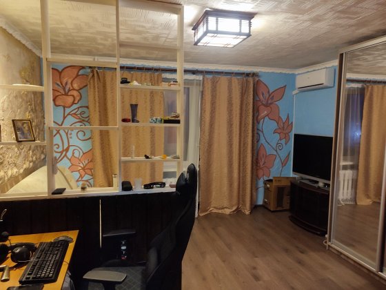 Продається 1-кімнатна квартира в центрі. Канів