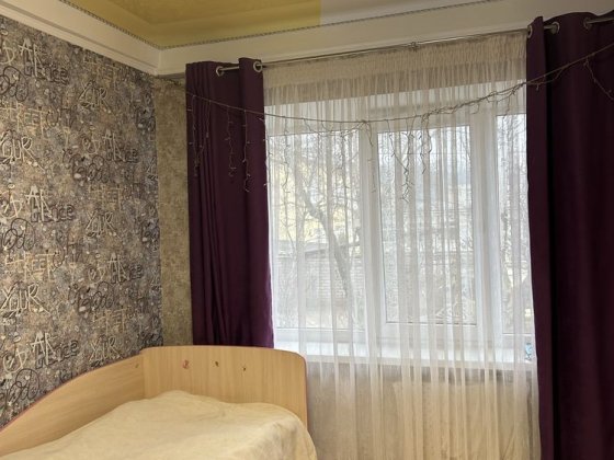 Продам 3-х кімнатну квартиру Канів