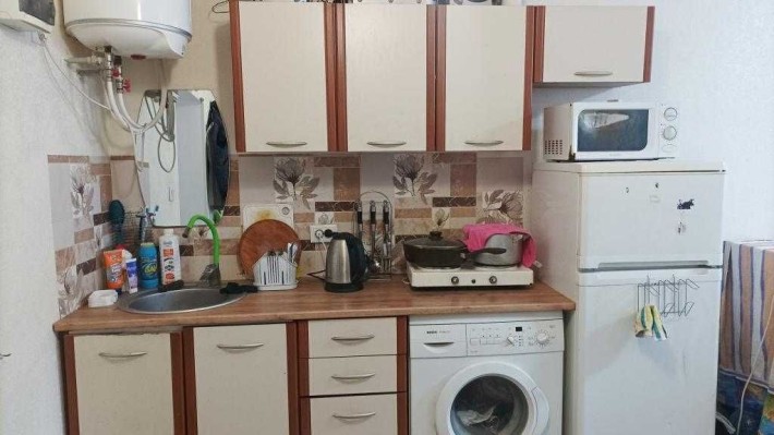 Продам малосемейку до моря 3 минуты, Ремонт! - фото 1