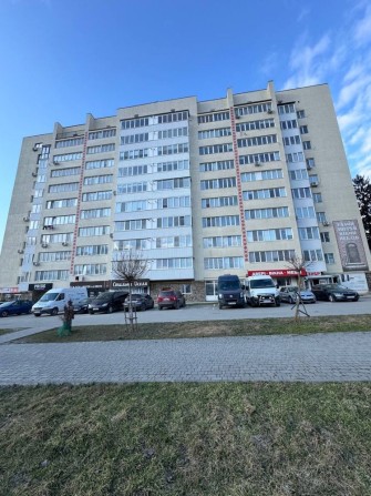 Продам простору 3-кімнатну квартиру в новобудові з - фото 1