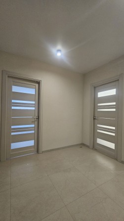 Продам 2-кімнатну квартиру в новому будинку р-ні 14 гімназії - фото 1