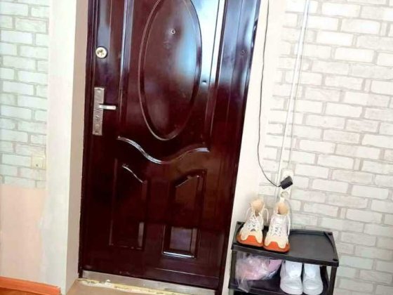 В продаже коммун.квартира.Свой санузел Черноморск