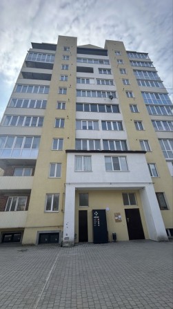 3 кімнатна біля центру з ремонтом - фото 1