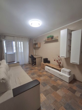 Продам 2к квартиру , 3 этаж , ремонт . - фото 1