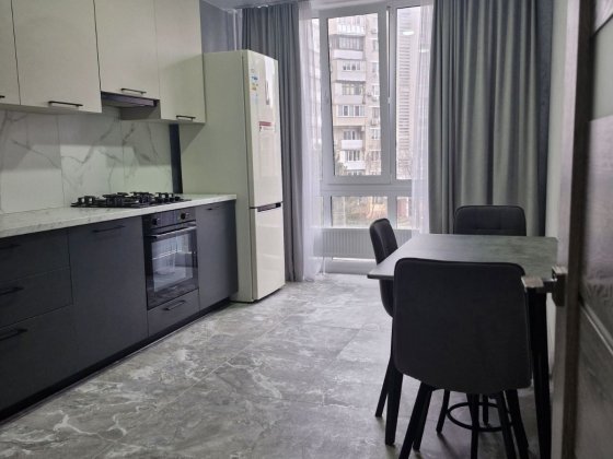 Продам 2к.квартиру в новом доме ЖК Морской Чорноморськ