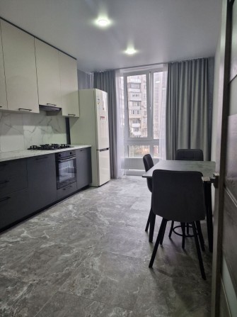 Продам 2к.квартиру в новом доме ЖК Морской - фото 1