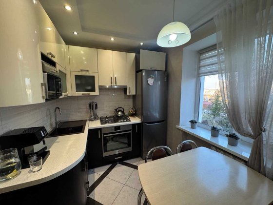 2кім. квартира з резервним джерелом електроенергії Ковель