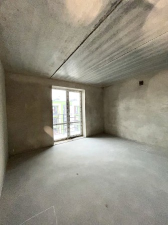 Простора Студія На Газу,з Наповненням,Балкон 5 хв до Бучанського парку - фото 1