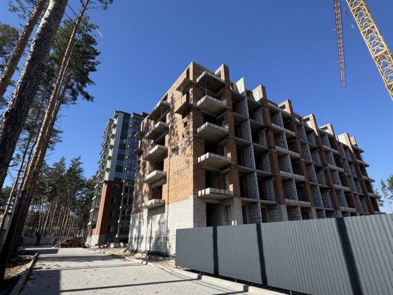 Смарт кіартира з газом, автономне опалення, поруч парк! Гостомель