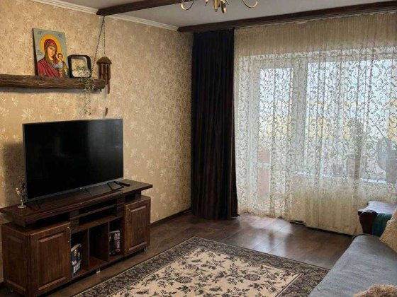 3-кімнатна квартира по вул. Шкрумеляка (власник) Коломыя