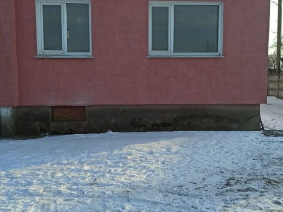 Продам 2-кімнатну квартиру-гуртожиток у м.Конотоп,район Загребелля Конотоп