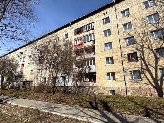 ПРОДАЄТЬСЯ 3-х кімнатна квартира Коломыя