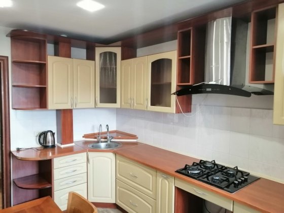 4 к квартира в Чорноморську Черноморск