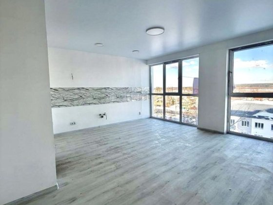 1-кімнатна квартира з новим ремонтом у ЖК «Гостомель Сіті» Гостомель