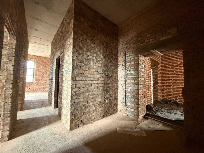 2-кімнатна квартира 63 м² з балконом | 2 км до центру Коломиї - фото 1