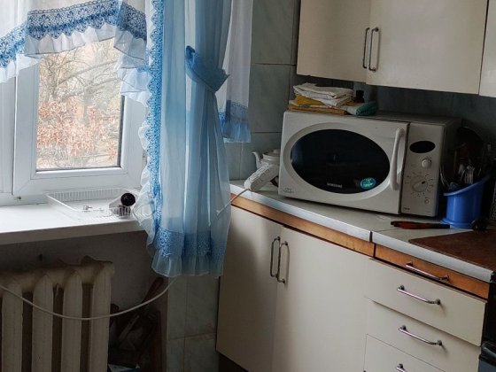 Продається 2- кімнатна квартира  ( Вокзал( Коростень