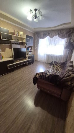 Продам 3-х кімнатну квартиру, р-н Київська - фото 1