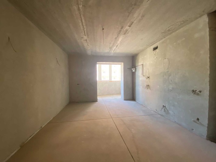 Продам 2 комнатную квартиру в новострое Монолите - фото 1