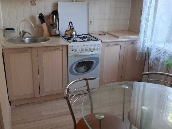 Продам 2 комнатную на 1 Мая у моря.Можно по госпрограмме Чорноморськ