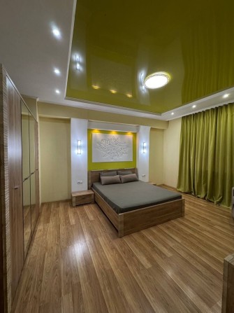 2-к.Квартира на  2 - Этаже В самом центре города - фото 1