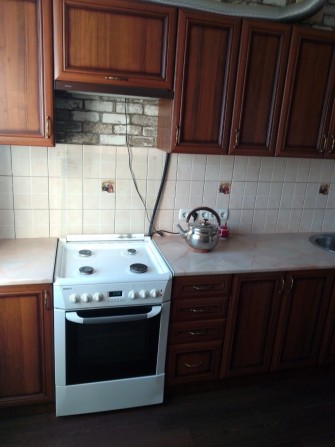 Продам кв.- 2 ком. 71м2, ул Пономарева 6 г.Коцюбинское Академгородок - фото 1