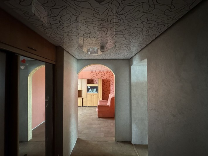 Продам 3-х кімнатну квартиру - фото 1