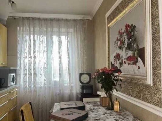 3-комнатная квартира в центре Черноморска Черноморск