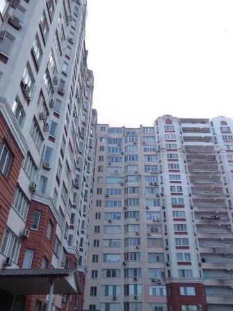 Большая 3-комнатнаяквартира возле моря. г. Черноморск. 100 000 $ - фото 1