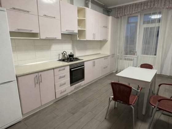 Продається однокімнатна, Моноліт, новобудова Чорноморськ