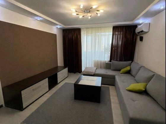 Трикімнатна,Леоніда Бикова 25! Краматорск