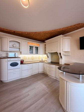 В продаже элитная 4 комнатная в новострое у моря с шикарным ремонтом - фото 1