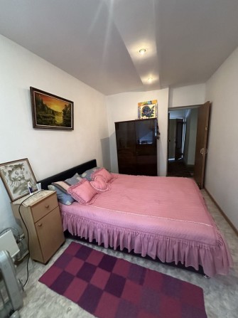 Продам 3-х кімнатну квартиру у м. Лозова - фото 1