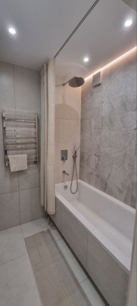 Продам квартиру 67 кв м - фото 1