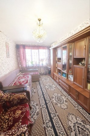 Продам 2-х кімнатну квартиру (чешку) в м. Лозова - фото 1